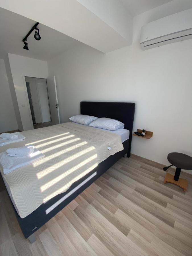 Maggie'S Place Near Central Area Skopje Exterior photo